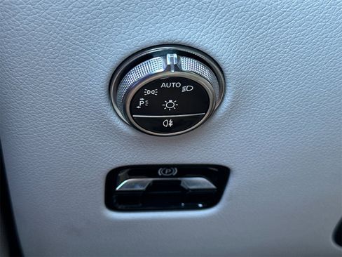 New 2026 Mercedes-Benz GLC 300 image 31