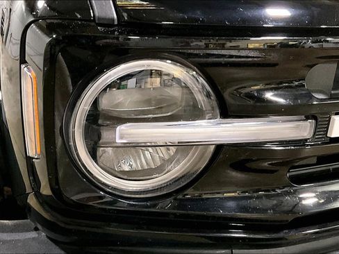 Certified 2023 Ford Bronco Outer Banks image 4