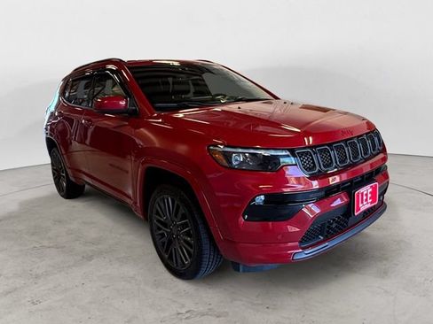 Used 2023 Jeep Compass Limited w/ Elite Group for (Red) Edition AWD/4WD image 8