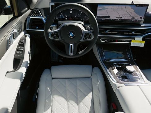 New 2026 BMW X5 M60i w/ Climate Comfort Package image 18