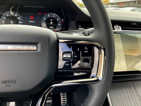 New 2026 Land Rover Range Rover Evoque Dynamic SE image 18