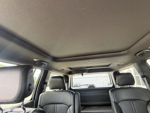 Used 2024 Jeep Wagoneer Series II AWD/4WD image 20