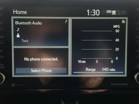 Used 2022 Toyota Corolla LE image 19