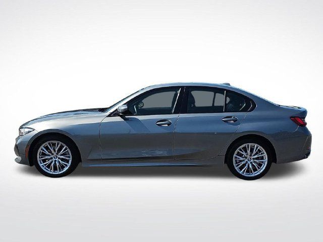 Used 2023 BMW 330i Sedan w/ Driving Assistance Package RWD image 8