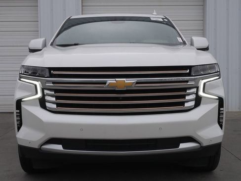 Used 2023 Chevrolet Tahoe High Country w/ Premium Package AWD/4WD image 3