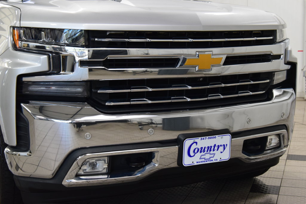 Used 2020 Chevrolet Silverado 1500 LTZ w/ LTZ Premium Package AWD/4WD image 13