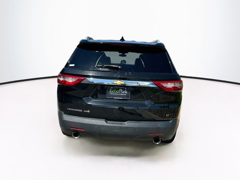 Used 2018 Chevrolet Traverse LT AWD/4WD image 7