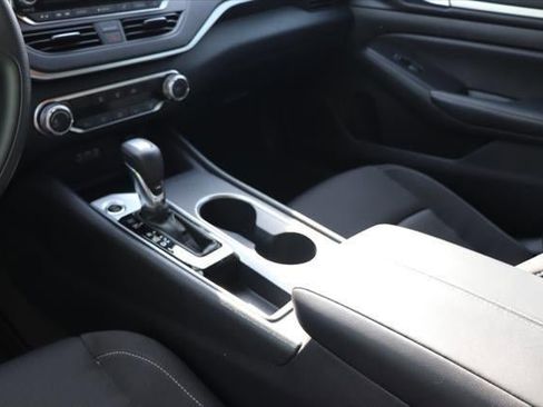 Used 2022 Nissan Altima 2.5 SV image 28