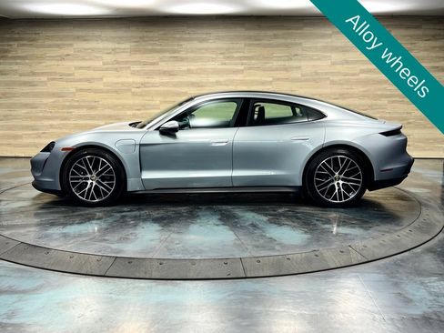 Used 2024 Porsche Taycan RWD image 13