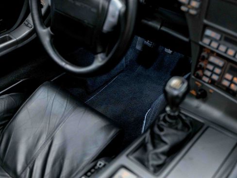 Used 1991 Chevrolet Corvette ZR-1 image 64