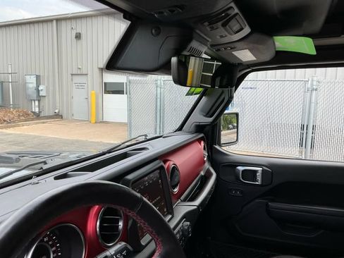 Used 2021 Jeep Wrangler Unlimited Rubicon AWD/4WD image 25