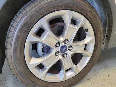 Used 2013 Ford Escape SEL image 31