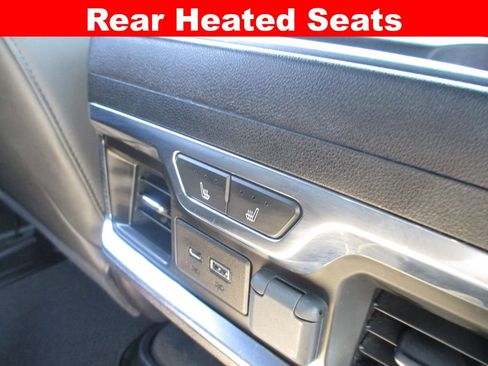 Used 2021 GMC Sierra 1500 AT4 w/ Technology Package image 23