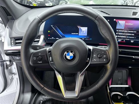 Used 2023 BMW X1 xDrive28i w/ Convenience Package image 10