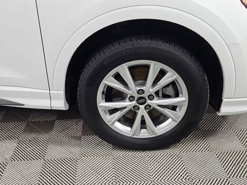 Certified 2025 Audi Q3 2.0T Premium Plus w/ Premium Plus Package image 10