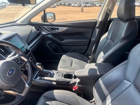 Used 2023 Subaru Crosstrek 2.5i Limited AWD/4WD image 38