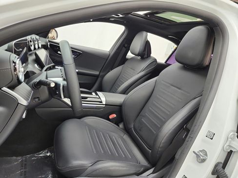 Used 2022 Mercedes-Benz C 300 Sedan image 10