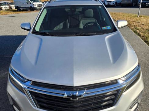 Used 2022 Chevrolet Equinox LT image 9