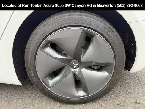 Used 2018 Tesla Model 3 Long Range image 11