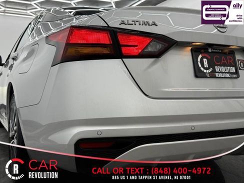 Used 2024 Nissan Altima 2.5 SV image 56
