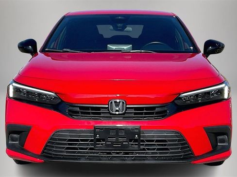 Used 2022 Honda Civic Sport image 3