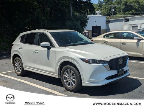 Used 2024 MAZDA CX-5 AWD 2.5 S w/ Preferred Package image 1