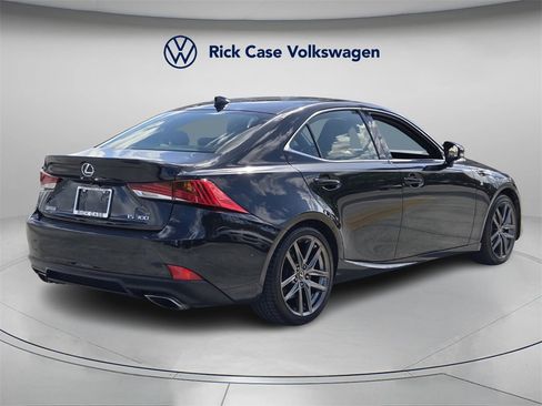 Used 2020 Lexus IS 300 F Sport w/ F Sport Package image 6