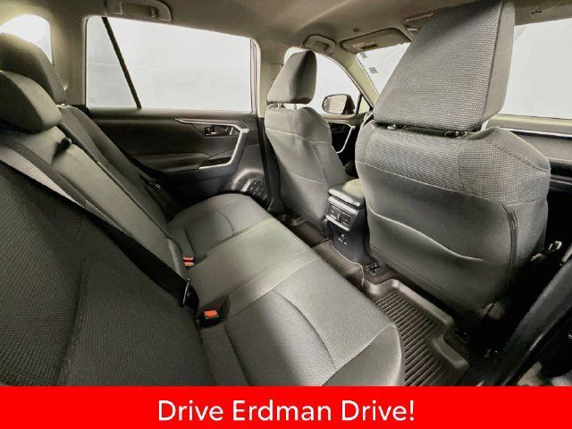 Certified 2025 Toyota RAV4 LE AWD/4WD image 29