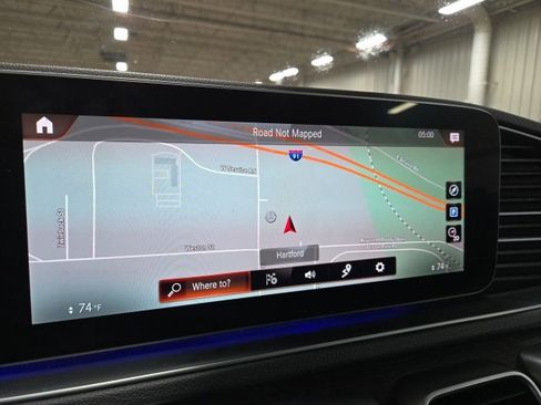 Used 2020 Mercedes-Benz GLE 350 4MATIC image 7