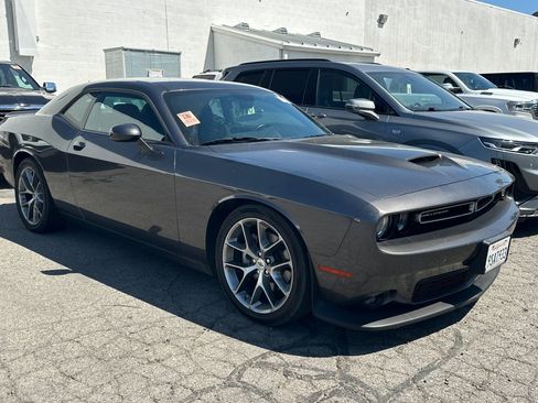 Used 2022 Dodge Challenger GT RWD image 4