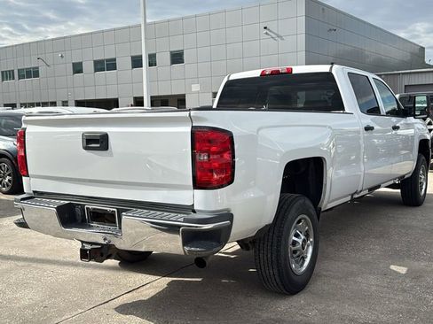 Used 2017 Chevrolet Silverado 2500 W/T w/ WT Convenience Package image 3