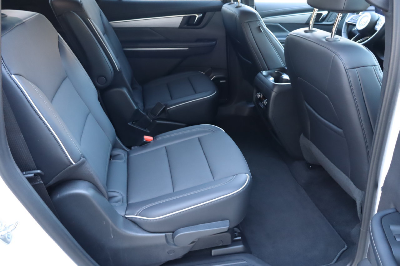 Used 2026 Buick Enclave Preferred FWD image 18