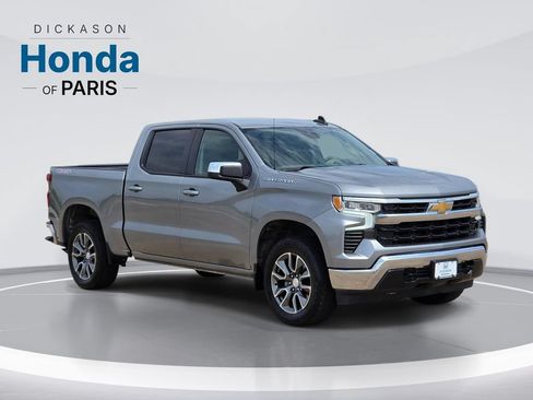 Used 2024 Chevrolet Silverado 1500 LT AWD/4WD image 3