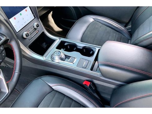 Used 2023 Ford Edge ST-Line AWD/4WD image 16