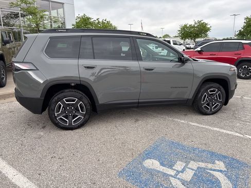 New 2026 Jeep Cherokee Limited AWD/4WD image 33