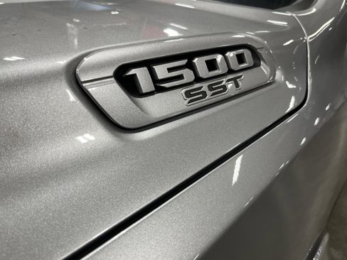 New 2025 RAM 1500 Big Horn AWD/4WD image 9