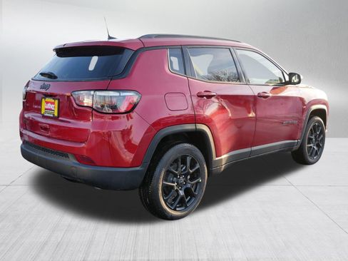New 2026 Jeep Compass Latitude image 7