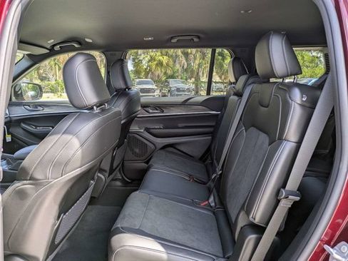 New 2026 Jeep Grand Cherokee L 4WD image 14