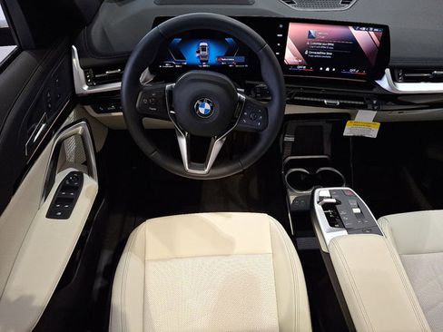 New 2026 BMW X1 xDrive28i w/ Technology Package image 8