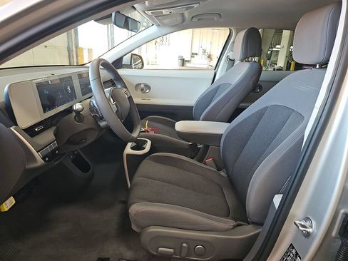 Used 2024 Hyundai Ioniq 5 SEL AWD/4WD image 7