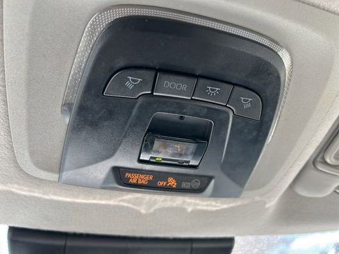 Used 2023 Toyota Corolla Cross LE image 30