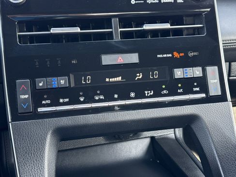 Used 2019 Toyota Avalon Touring w/ Advanced Safety Package FWD image 27