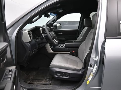 New 2026 Toyota Tundra SR5 AWD/4WD image 10