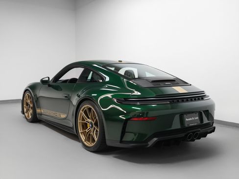 Certified 2026 Porsche 911 GT3 RWD image 3