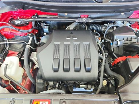 Used 2022 Mitsubishi Eclipse Cross SE image 17