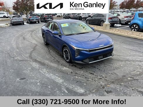 Certified 2025 Kia K4 EX image 7