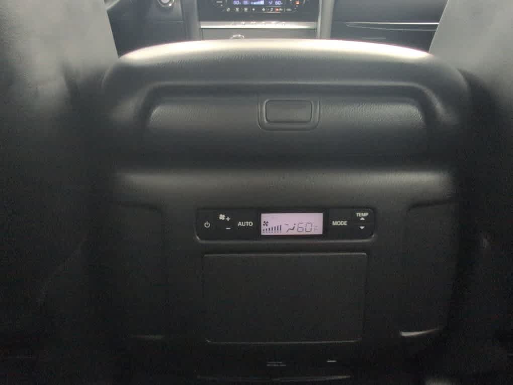 Used 2024 Nissan Armada SV w/ Cargo Package AWD/4WD image 18