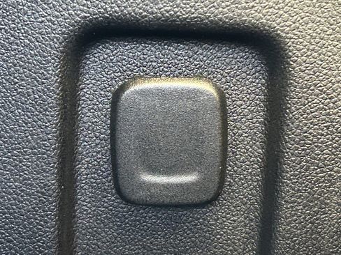 Used 2022 Chevrolet Blazer RS image 10