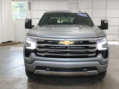 Used 2025 Chevrolet Silverado 1500 High Country w/ High Country Premium Package