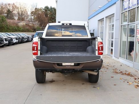 Used 2024 RAM 2500 Limited w/ Towing Technology Group image 34